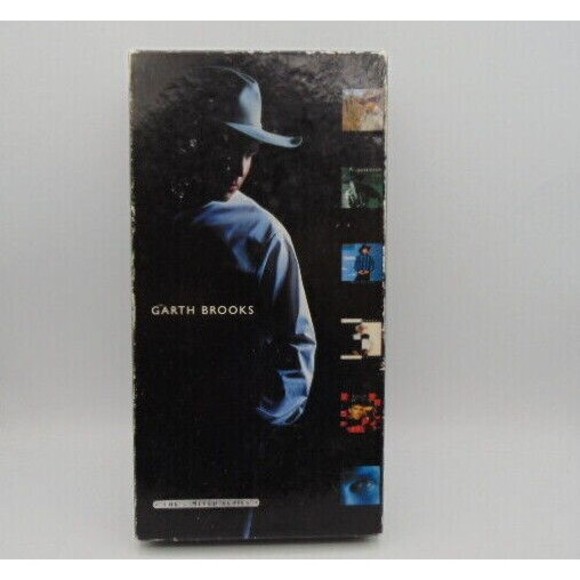 The Limited Series Boxset by Garth Brooks (6 CDs, May-1998,Lyric Booklet) - Picture 1 of 10
